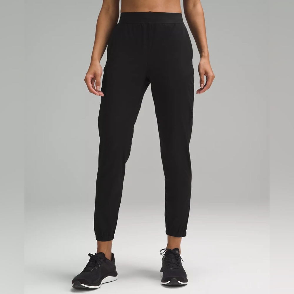 Lululemon Adapted State High Rise Joggers - Full Length in Black